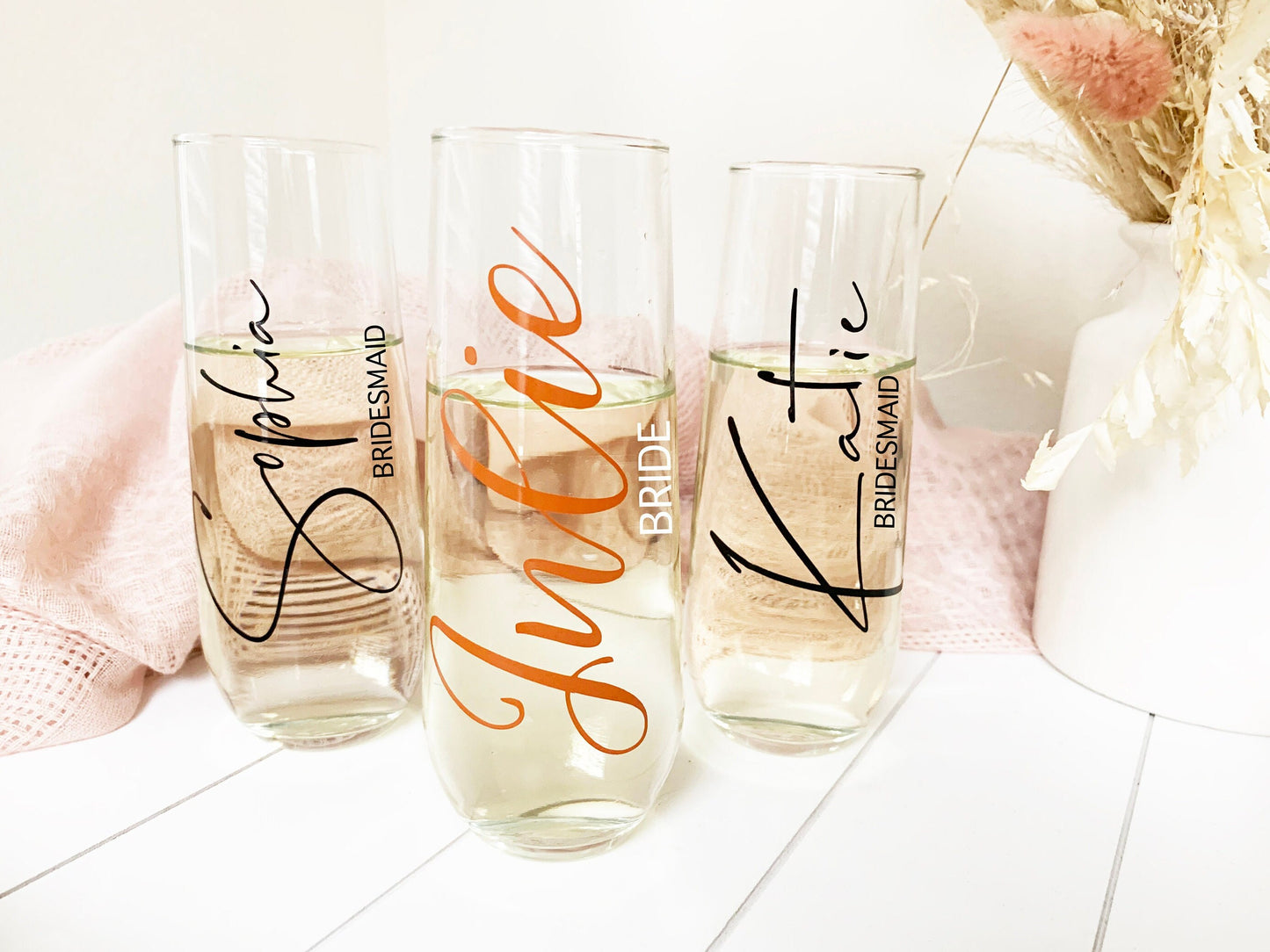 Personalized Champagne Flutes/ bridesmaid proposal box gift/ Christmas Champagne flute/proposal gift/bridal party/bridesmaid gift idea