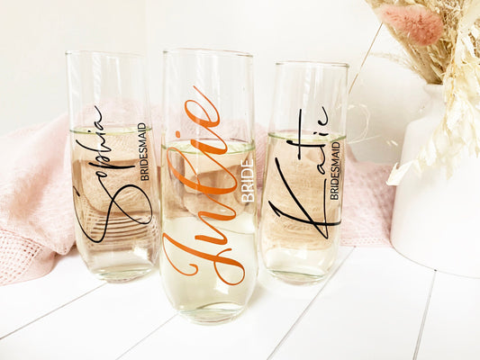 Personalized Champagne Flutes/ bridesmaid proposal box gift/ Christmas Champagne flute/proposal gift/bridal party/bridesmaid gift idea