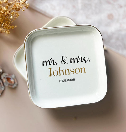 Ring Dish Gift for Bride, Trinket Dish for her, Gift for Bride, Personalized Jewelry Dish, Custom Dish, Mini gift for couple