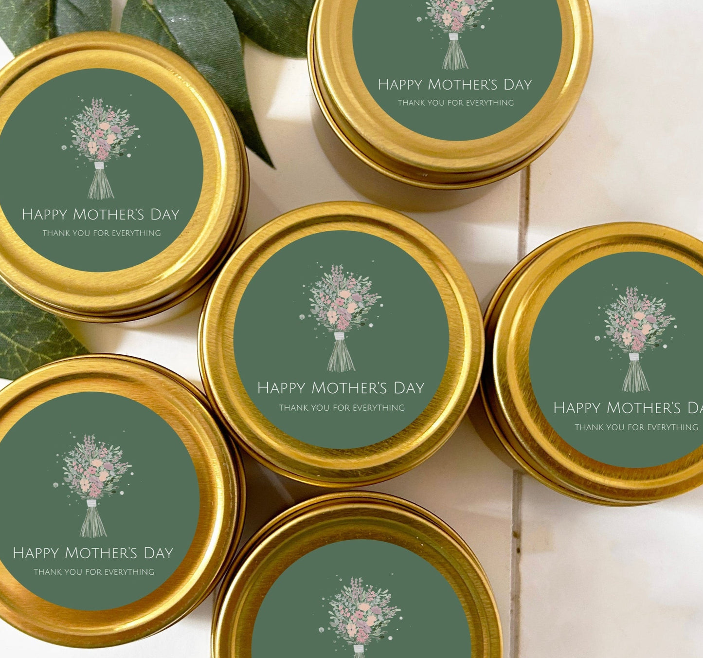 Green Mother's Day Celebration Favor